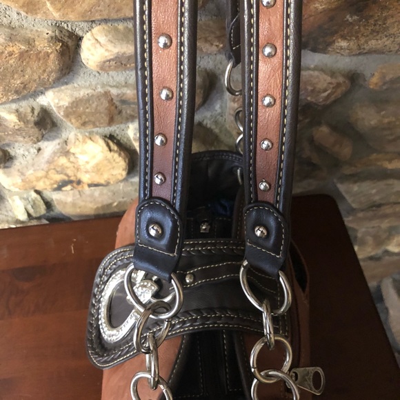 🧡Horseshoe Rhinestone Pocketbook🧡 - Picture 4 of 5